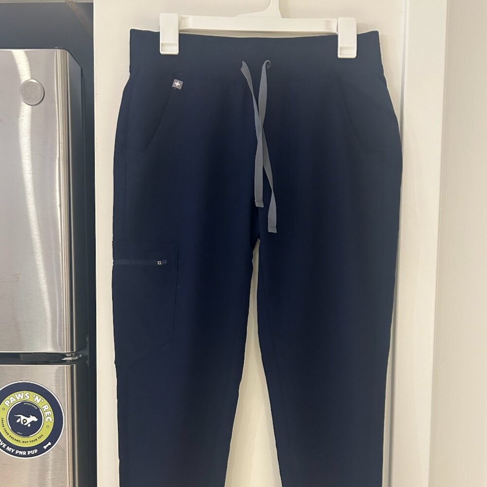 Figs Zamora Jogger Scrub Bottoms